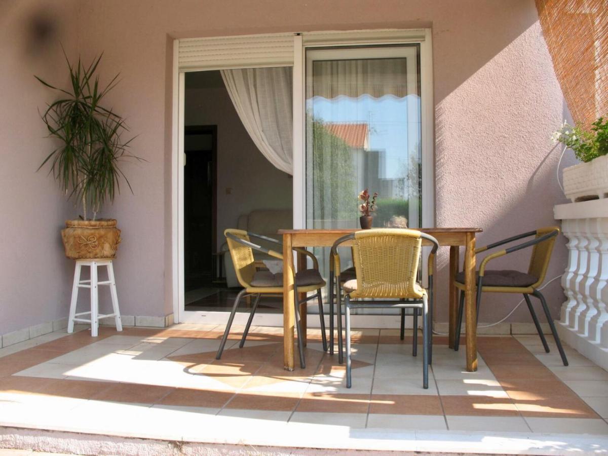Zsa Zsa Holiday Home Srima Luaran gambar