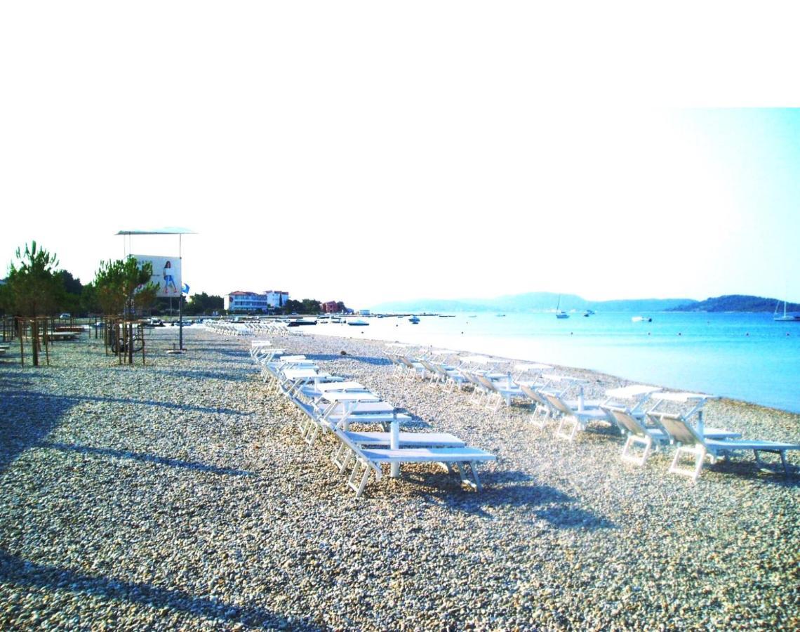 Zsa Zsa Holiday Home Srima Luaran gambar